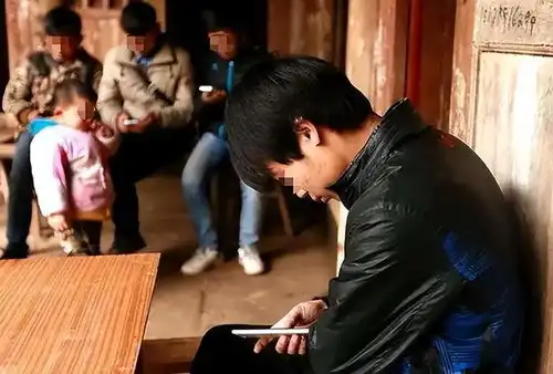 案例江西19岁少年恋上33岁女邻居,深夜通窗入户,发生两次关系