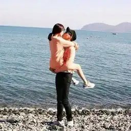  相似的人适合一起欢闹,互补的人适合一起变老