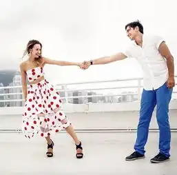  劲爆情侣正确的拍照方式,实际只有一种