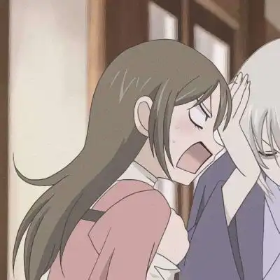  动漫情头再甜的糖也有丢掉的那一刻