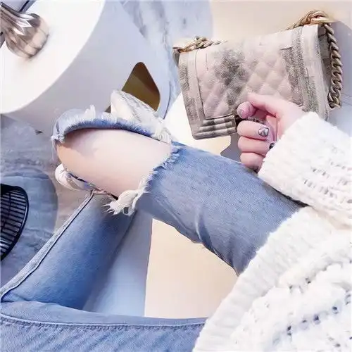  超优质的女生头像,阳光清纯向上身材很好的美女头像