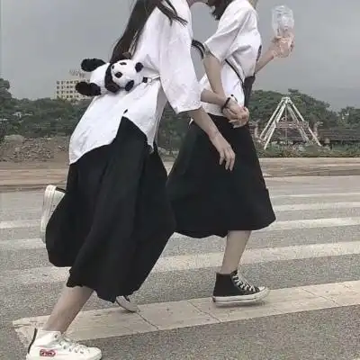 率性超酷闺蜜头像焕发威风可爱点