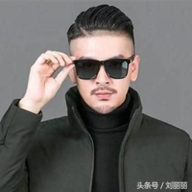  最适合中年男士的发型,干净,精神,有型