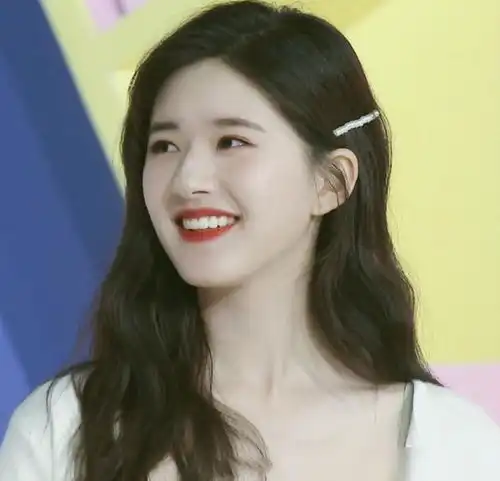  丁禹兮与赵露思互动少,与张予曦发糖多,成交夫妇不搞真人cp