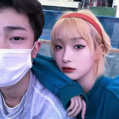  冬季情侣头像情侣头像一男一女情头情头像情侣双人一人一张动漫