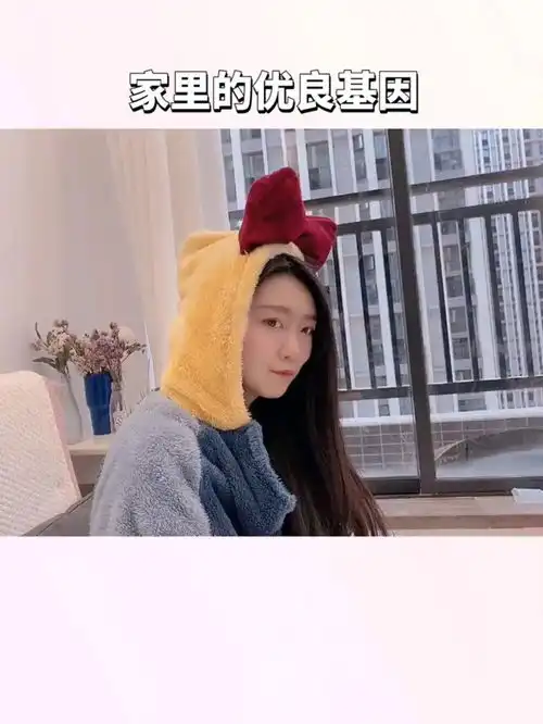  为什么矮jio的小猫讨人喜欢,矮jio的小女孩却不行呢情侣日常搞笑