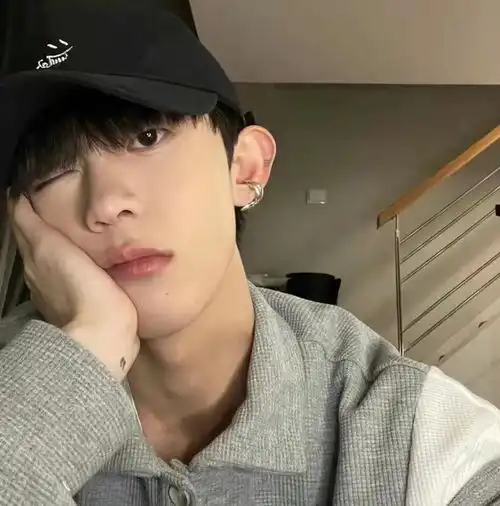  分享几组好看的情侣头像