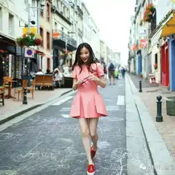  倪妮穿亮片裙风情万种,欧美照妖镜官方盖章优质发光肌