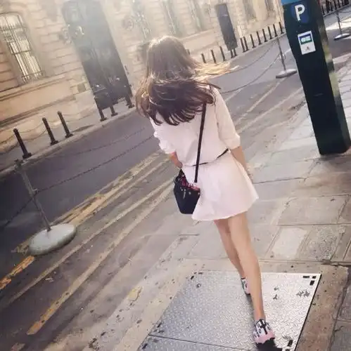  征服者人马称霸韩服国服第一皇子踢飞全场,小姐姐都嗨起来了