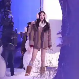  杨幂张彬彬搭档演情侣,捧脸杀超有爱