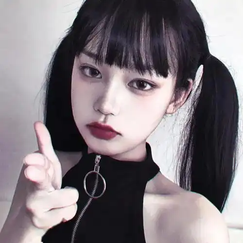  头像愿你眼角带笑对岁不染眉梢星河入梦