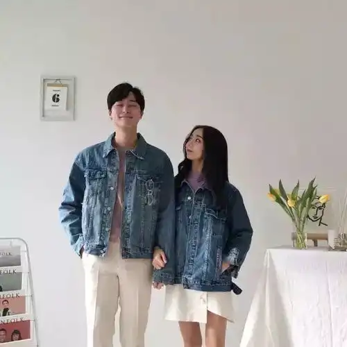  春季最新情侣穿搭