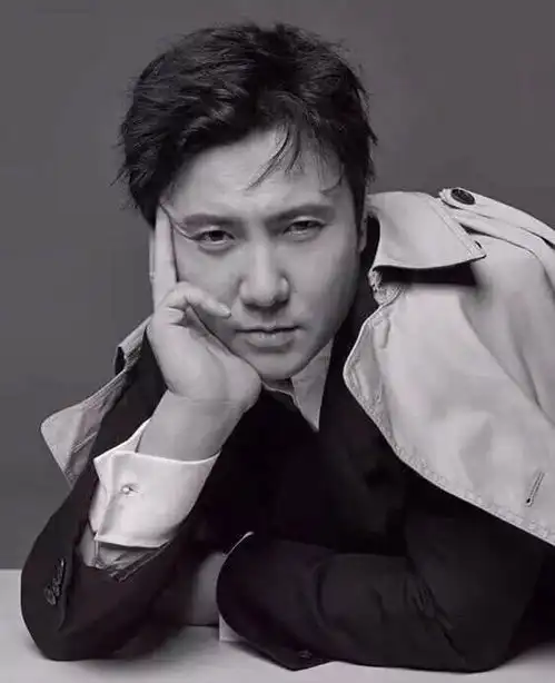  杨幂魏大勋将合拍情侣刊芭莎主编回应确实有编辑报了这个选题