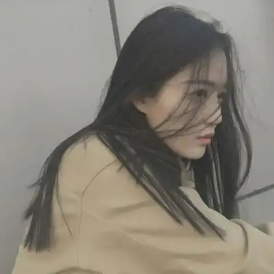  她是十座金山都换不回的女孩