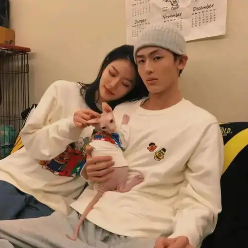  情侣头像爱意升起日落逃跑