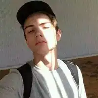 超好看的欧美情侣头像好看的欧美风情侣头像一人一半