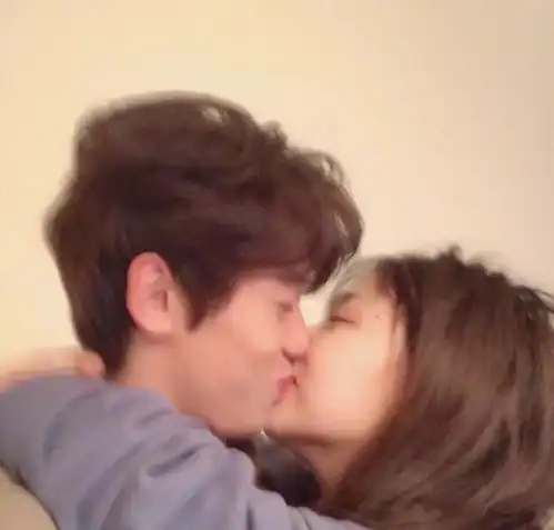  头像壁纸可不可以,和你在一起