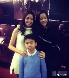  美合模仿欧阳娜娜还暗戳戳diss她她俩和陈飞宇之间的故事也是很扑朔迷离了