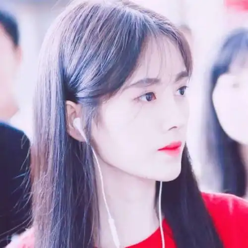  4千年美女,遗传于妈妈的美,网友称妈妈更是五千年一遇的美女