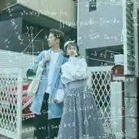  qq头像情侣带字带字母公式的qq情头一男一女