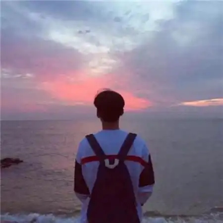  情侣头像男左女右男神女神么么哒