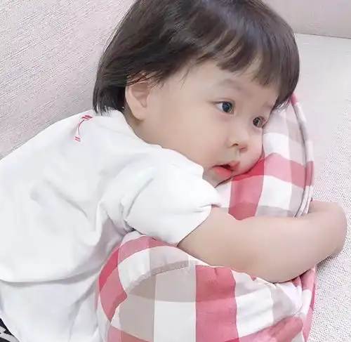  丸子妹情侣头像浪漫至死不渝