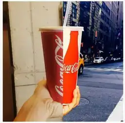  异地恋情侣图片大学说第四期异地恋如何修成正果