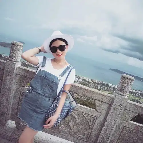 我与漂亮的闺蜜畅游水天一色的三亚闺蜜游必看