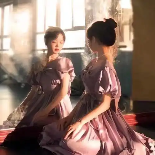 女人对你动情了,就会在这三个时候表现得很主动,错不了