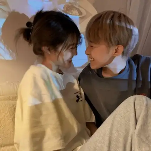 听说很多人喜欢看情侣头像啊