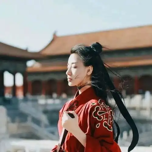古风真人头像生活烦心事不断,新的破事在角角落落偷偷发芽