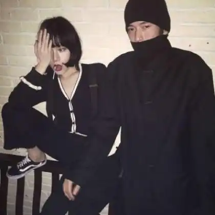  适合00后学生用的情侣头像,我陪您慢慢变老