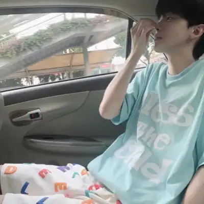  少年感帅气真人男生头像图片,温柔帅气两不误