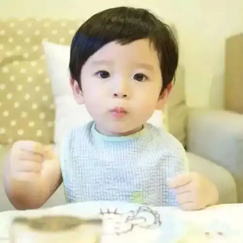  高甜头像30组软萌搞怪动漫手绘真人系列