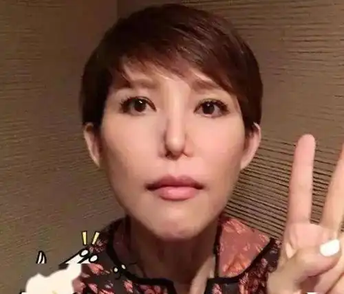  社会盘点当红女明星那些不为人知的绝活