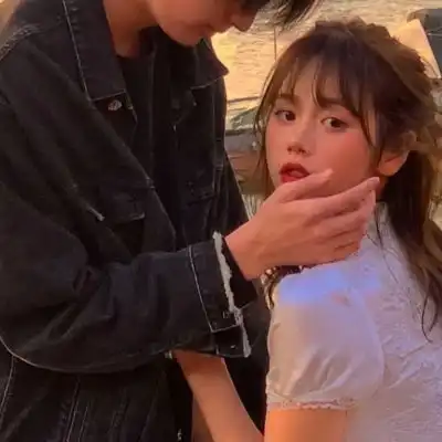  情侣头像醉后不知天在水,满船清情侣头像我要个性网