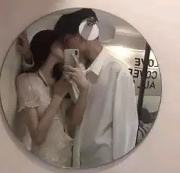  男票情不自禁的3个骚操作,证明害怕失去你,满满都是安全感