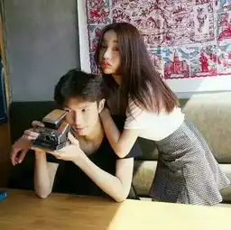  求这张情头的另一半,真心急求