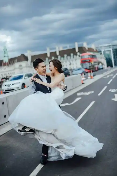  有爱又好玩的情侣照pose合辑,拍婚纱照秀恩爱都用得着