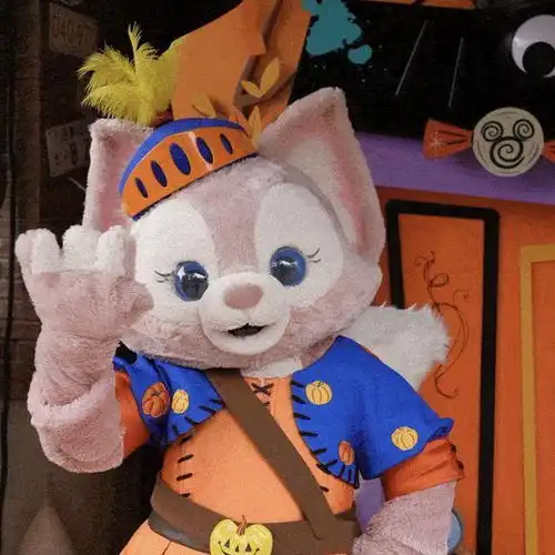  迪士尼代拍给玲娜贝儿下跪,旺季能挣一百万