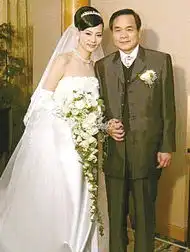  刘雪华坎坷情路揭秘被前男友抛弃现老公跳楼