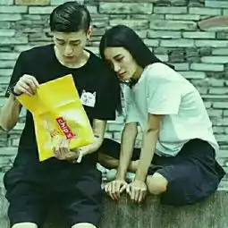  情侣头像十年纳兰,十年风雨不由人,十年踪迹十年心