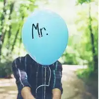  求无脸男的情侣头像