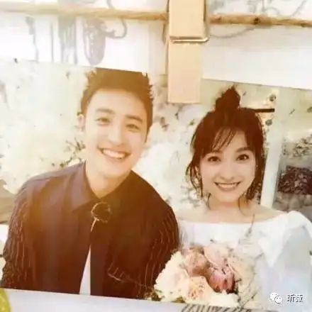  对赌二人组最甜的不是换头像,而是他们穿起情侣装把恩爱秀得不动声色