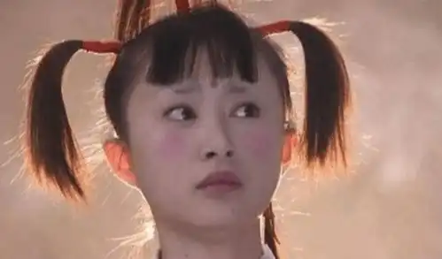 刘亦菲版花木兰妆容被网友玩坏,制作成了各种搞笑表情包