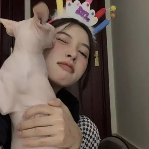  ins高级感女生头像