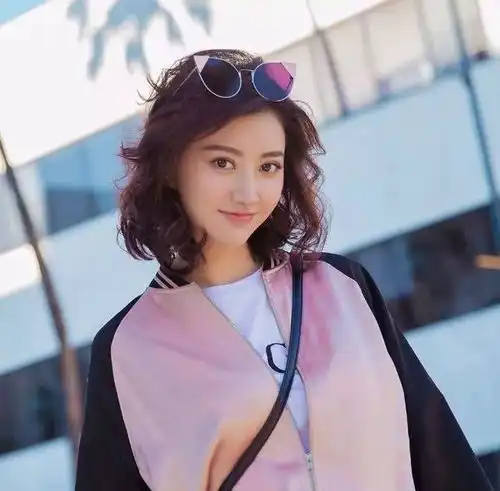  厉害了,张继科景甜恋爱实锤了这跨越次元壁的相恋啊