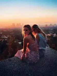  女人出游这么拍,让你立马美10倍