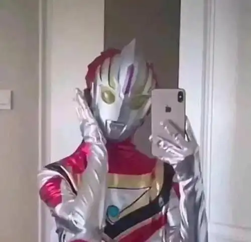  头像奥特曼奇迹之光