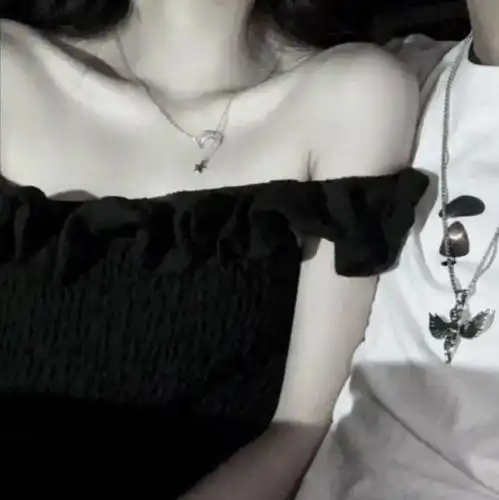  情侣头像一批超甜超性感情侣头像